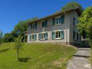 HISTORISCHE VILLA MIT BLICK AUF DEN SEE UND DIE WEINBERGE