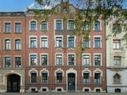 Historischer Flair trifft Wohnkomfort – Eigentumswohnung...