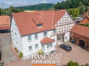 Historischer Resthof mit zwei Wohneinheiten, Scheune &...