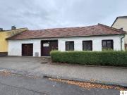 Historisches Anwesen mit 1.457m² großem Grundstück in...