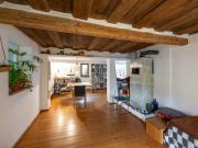 Historisches Anwesen mit zwei hellen Wohnhäusern als...