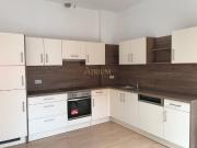 Historisches Dachgeschossjuwel mit Terrasse – 1090 Wien