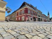 Historisches Juwel mit Rendite – Zinshaus im Herzen von...