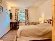 Historisches Sacherl mit ca. 1.200 m² Bauland, Quelle,...