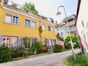 Historisches Stadthaus in zentraler Lage in KN...
