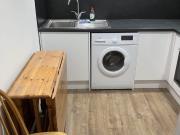 HMO flat to let