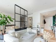 Hobart Building, Wardian, Studio Apartment For