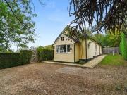 Hobbs Cross Road, Old Harlow, 2 Bedroom Bungalow