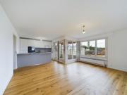 Hoch hinaus! Moderne und neuwertige 3.5 Zimmer Wohnung...