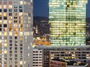 HOCH ÜBER DEN DÄCHERN VON ZÜRICH