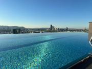 Hochhaus Grünblick: Erstbezug 11.OG Ostseite | U2 | XL...