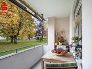 Hochparterre Wohnung: komplett saniert und frei ab Mitte...