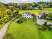 Hochpotentio: 2096 m² Land, nicht klassifizierter Bauernhof