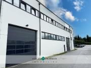 Hochregallager mit moderner Bürofläche