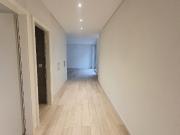 Hochstehende Wohnung, 4.5 Zimmer mit Terrasse