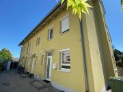 Hochwertig ausgestattetes Reihenendhaus in zentraler und...