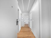 Hochwertig kernsanierte 3 Zimmer Wohnung mit Balkon in...