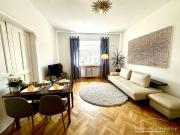 Hochwertig möblierte 3,5 Zimmer Wohnung mit Balkon in...