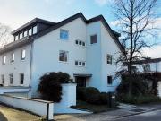 Hochwertig modernisierte 3 Zimmer Erdgeschoss Wohnung in...