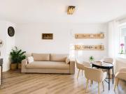 Hochwertig sanierte 2 Zimmer Wohnung in generalsaniertem...