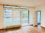 Hochwertig sanierte 2 Zimmer Wohnung mit großem Balkon &...
