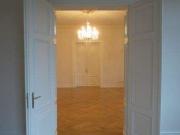 Hochwertig sanierte edle 6 Zimmer mit 2 Balkonen und...