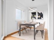 Hochwertig sanierte Familienwohnung mit Loggia