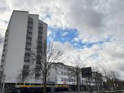 hochwertig sanierte und frei werdende Wohnung mit...