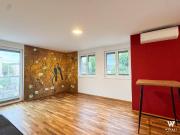 Hochwertige 2,5 Zimmer Wohnung mit Balkon & Klimaanlage...