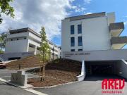 hochwertige 2 Zimmer Etagenwohnung mit PKW Stellplatz