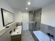 Hochwertige, energetisch sanierte 5 Zimmer EG Wohnung... Hochwertige, energetisch sanierte 5 Zimmer EG Wohnung...