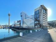 Hochwertige Loft & Bürofläche im Medienhafen