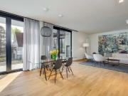 Hochwertige, stylish möblierte 2,5 Zimmer Wohnung mit... Hochwertige, stylish möblierte 2,5 Zimmer Wohnung mit...