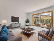 Hochwertige Wohnung mit Terrasse in idyllischer Lage