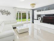 HOCHWERTIGER WOHNKOMFORT MODERN UND ZENTRAL GELEGEN