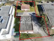 Hochwertiges Einfamilienhaus + Gewerbehalle 2 Garagen 10...
