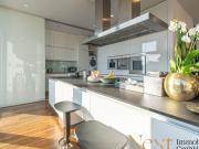 Hochwertiges Wohnen & moderne Arbeitsumgebung exklusives... Hochwertiges Wohnen & moderne Arbeitsumgebung exklusives...