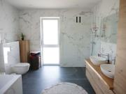 Hochwertiges Wohnhaus in familienfreundlicher...