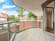 Hodford Road, Golders Green, NW11