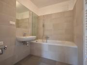 Hofruhelage: geräumige 2 Zimmer Wohnung mit Balkon nahe...