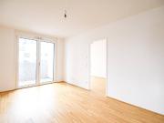 Hofruhelage: Moderne 2 Zimmer Wohnung mit Loggia