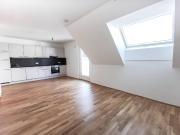 Hofseitige 2 Zimmer Wohnung mit Balkon nahe Siebenhirten...