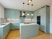 Hofseitige 3 Zimmer Ruheoase mit südseitiger Loggia &...