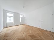 HOFSEITIGER ERSTBEZUG in guter Lage zwischen U3 und U6!