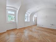 Hofseitiges Apartment mit schöner Gewölbedecke! Für...
