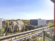 Holland Gardens, Brentford, London, TW8 flat to rent Holland Gardens, Brentford, London, TW8 flat to rent