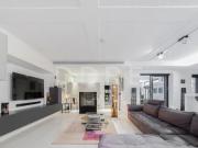 Hollen Street, London, 2 Bedroom Apartment