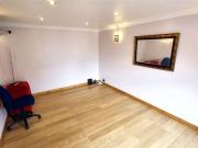 Hollidge Way, Dagenham, Barking And Dagenham RM10, 3...
