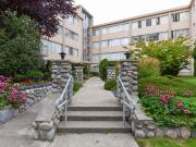 Hollies 1 Bedroom Apartment for Rent at 6450 East...