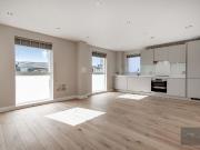 Holloway Road, London N19, 1 bed flat to rent, £2,100...